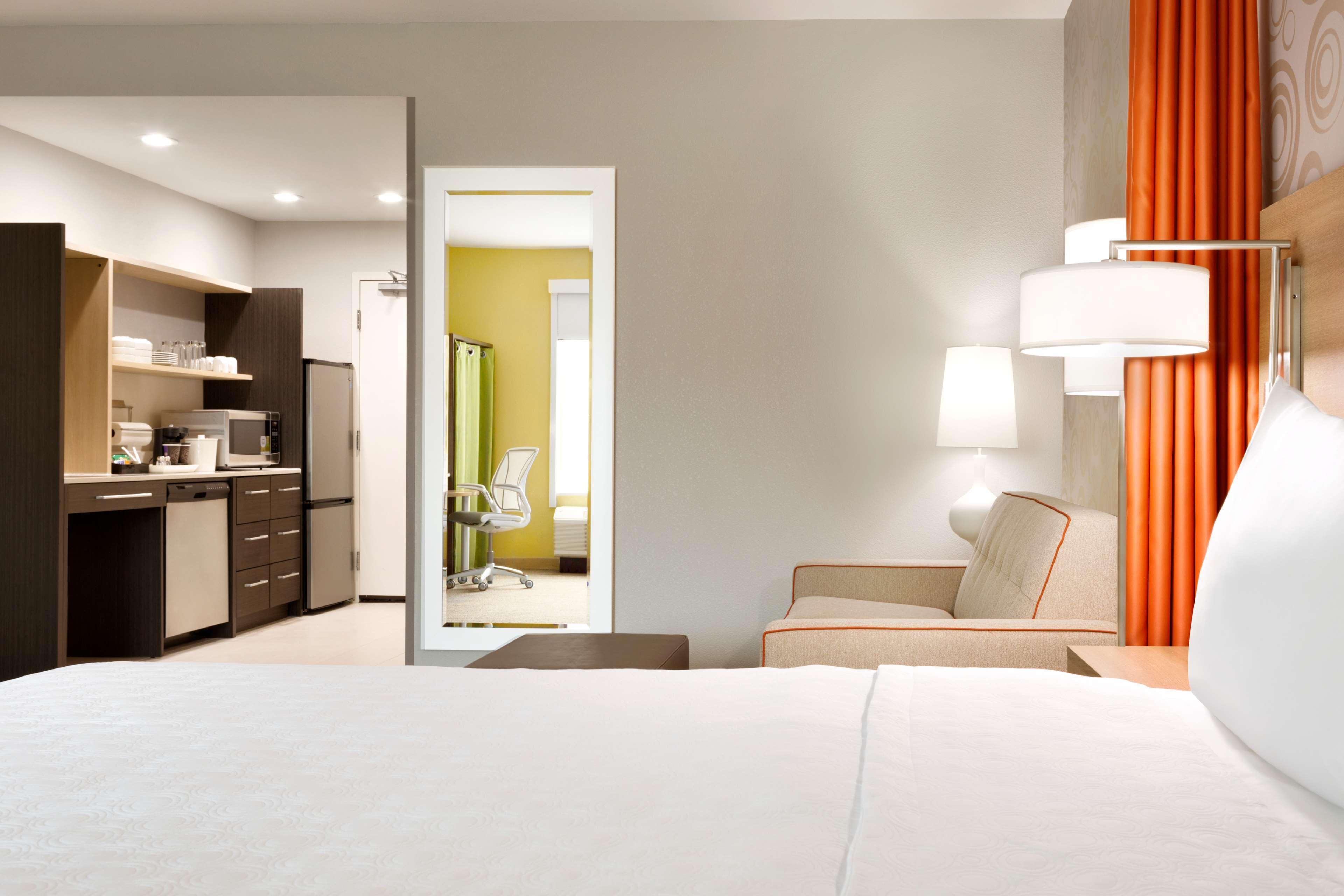 Home2 Suites By Hilton Houston Уэбстер Экстерьер фото